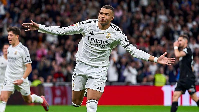 The Power of Home Advantage: ​Capitalizing on Santiago ‌Bernabéu